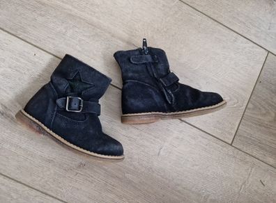 Girls boots UK 6