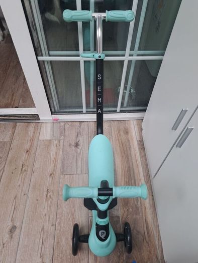 QPlay Sema Pro 3-in-1 Scooter with LED Wheels Mint