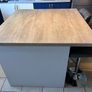 Kitchen Island Image 3