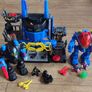 IMAGINEXT Batman Robo Batcave PlaySet with Batman Robot and  Superman Robot Image 2