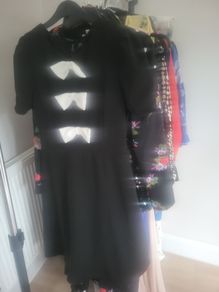 Woman cloths