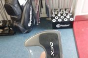 Odyssey DFX v-line fang putter