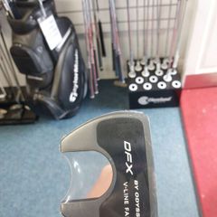Odyssey DFX v-line fang putter