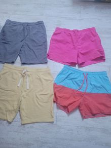 Mens shorts size Large.