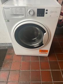 PARTS ONLY( Hotpoint 10 kg Washing Machine ( NSWA 1043C ww UK)  for parts only