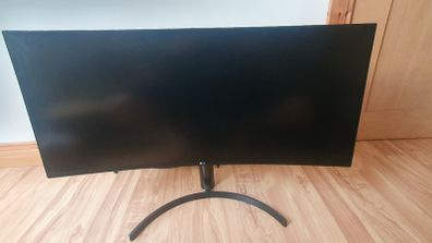 35" UltraWide QHD HDR VA Curved  Gaming Monitor