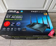 ASUS RT-AC88U Wireless-AC3100 Dual-Band Gigabit Router (Like New!)