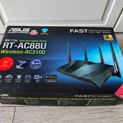 ASUS RT-AC88U Wireless-AC3100 Dual-Band Gigabit Router (Like New!)