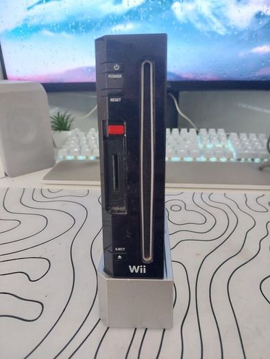Nintendo Wii Gaming Console RVL-001