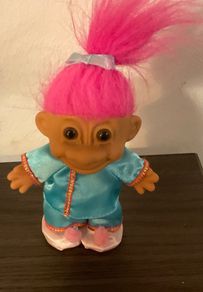 Authentic Vintage 90's Russ Troll doll "around the world " China