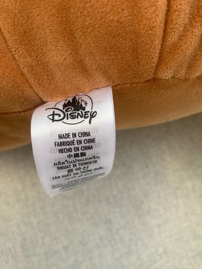 Emile strawberry croissant from Disney Munchlings