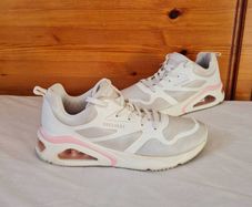 skechers  tres air uno Size 6 eu 49 white/pink in good condition