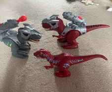 Walking roaring dinosaurs x3