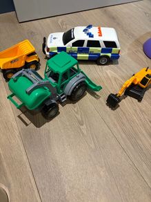 Toy vehicle selection