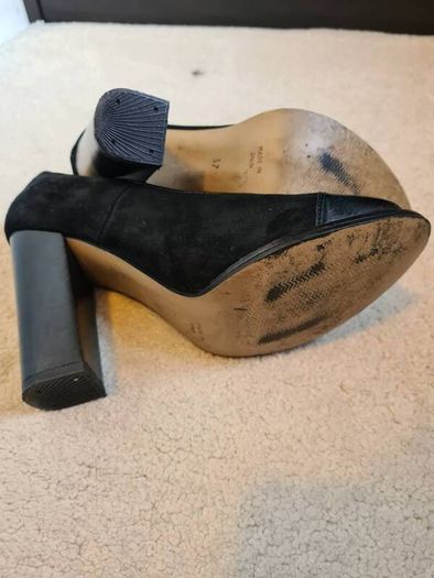 Me Too Spain Leather heels UK4