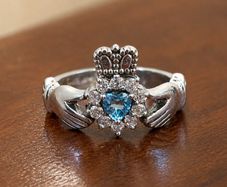 Solvar 925 Sterling Silver Claddagh Ring, Blue & Clear Zirconia. Size L