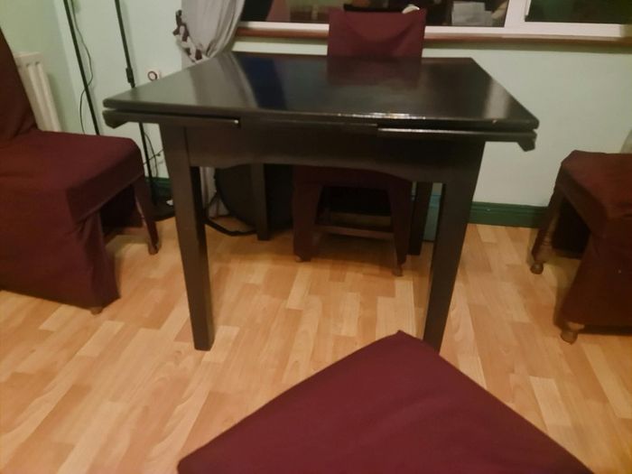 Dinning Table