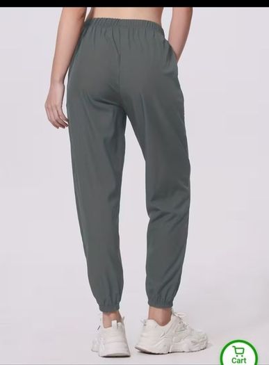x4 Bundle - Brand New Womens Mixture Bundle - Size - XXL - Smaller Fit More A Size - U.K.16 - x3 Bundle - Bottoms - RRP - 49.74 & x1 - T-Shirt - RRP - 80.00 Dollars = RRP - 125.00+