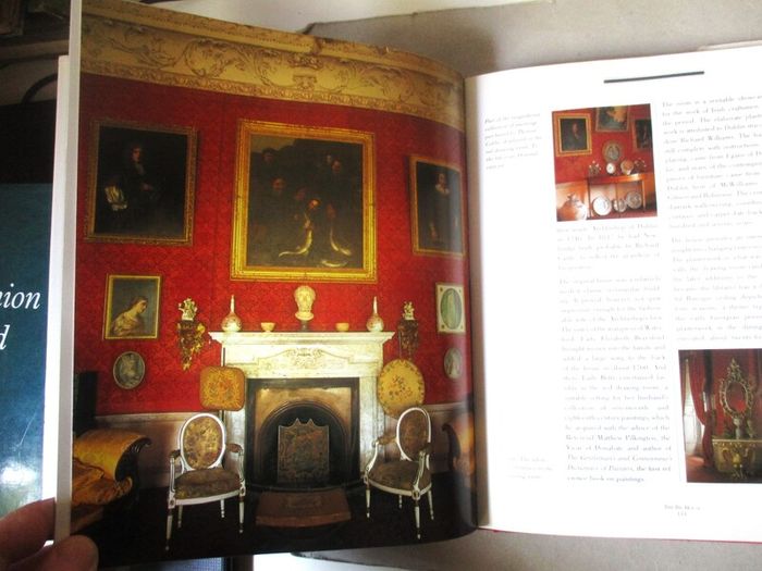 In The Houses Of Ireland