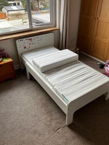 IKEA SLAKT extendable bed and mattress