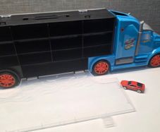 Hot wheels truck