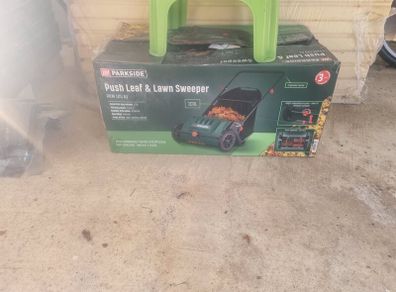 Leaf and lawn sweeper