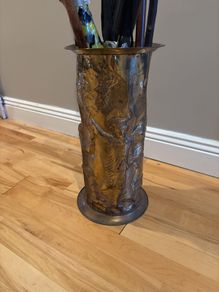 Tin  container