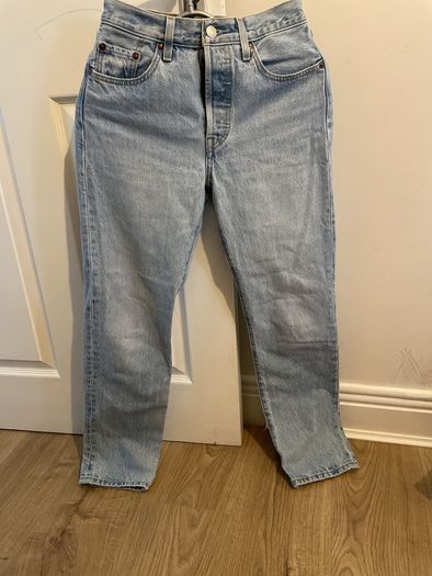 levis jeans