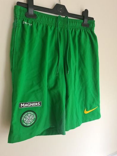 Nike Celtic football shorts magners green Size Small