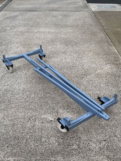 Board Trolley