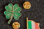 Irish badges, shamrock / tricolour.