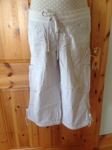NEXT Maternity Stone 3/4 Length Trousers Size 10