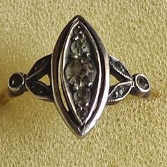 Vintage 9ct gold ring
