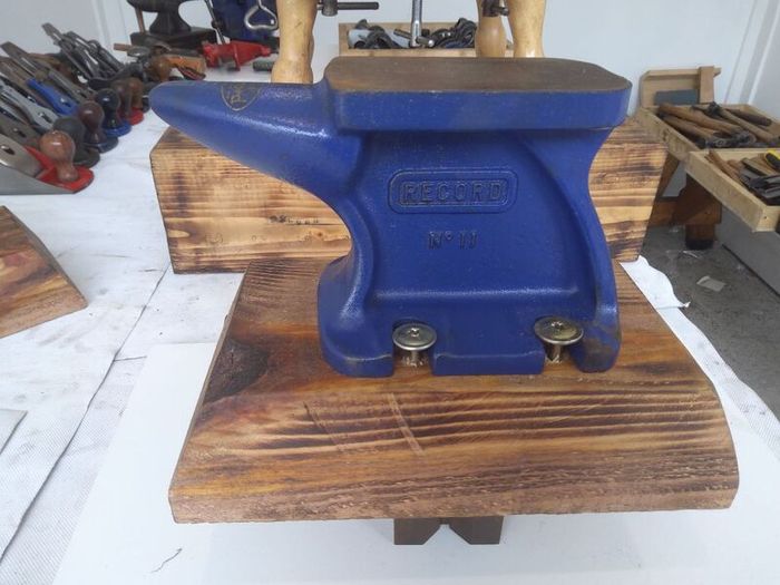 record 2 ton swivel vice