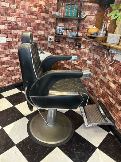 barber chair