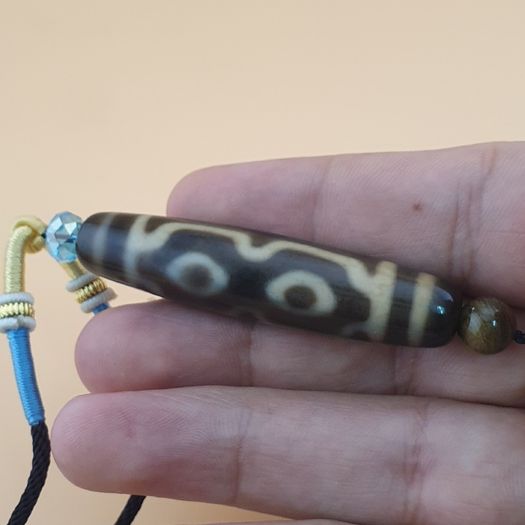 Vintage 4 Eyes Unique Pattern Himalayan Tibetan Agate Dzi Bead Amulet