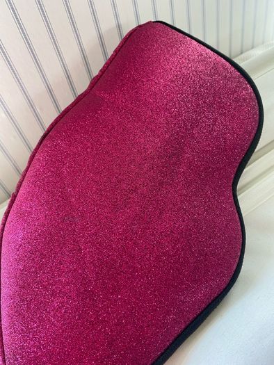 New Skinny Dip magenta glitter lip clutch (read in full)