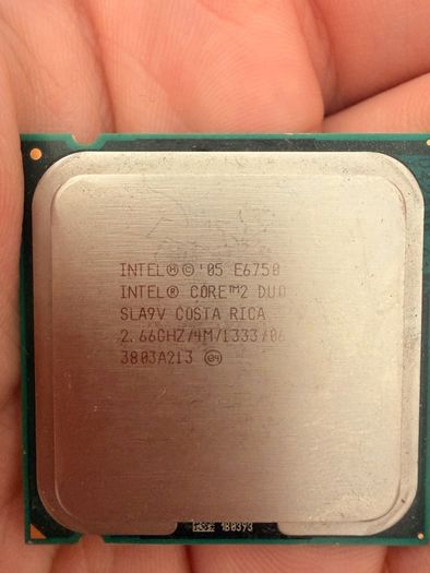 Bundle of 20 Vintage Intel CPUs  Core 2 Duo Core 2 Quad Xeon Socket 775 771