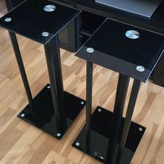 Hama Set of 2 Speaker Stands for Heavy Boxes with Cable Grommets, Vibration Dampers, Universal Stand, Height 64 cm, Max. 30 kg, Black