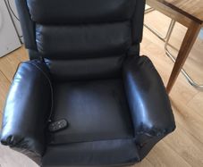 Electric recliner chair