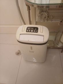 Eazy Dehumidifier