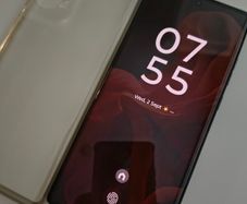 Motorola g85 5g 8+8gb ram and 256gb storage unlocked