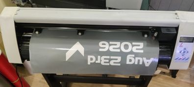 Vinyl Cutter - Sign maker