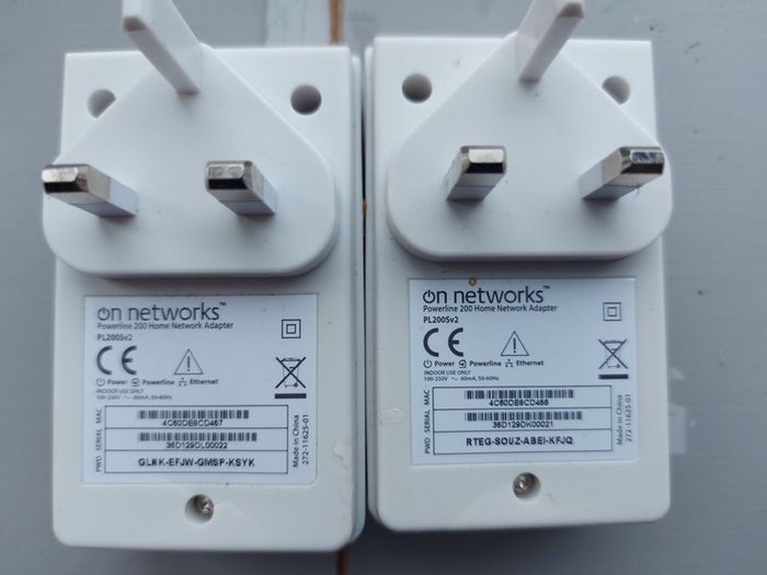 WiFi extenders