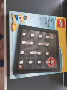 lego minifigure dispay