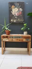 Console table