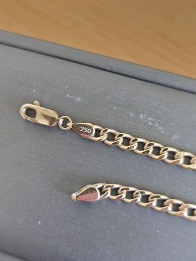18ct Gold Chain / 20" / 8gms / Excellent Condition