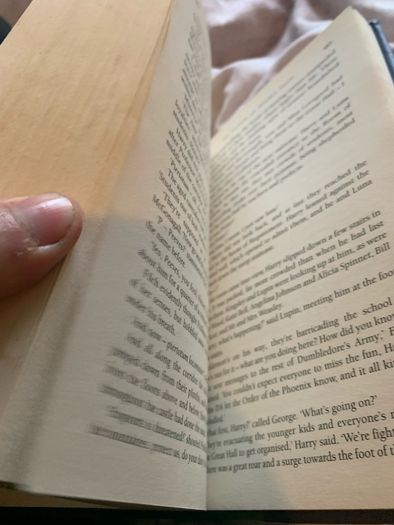 Hardback First edition : Harry Potter and the deathly hallows