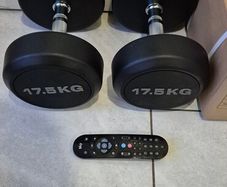 brand new 2x17.5kilo dumbbells
