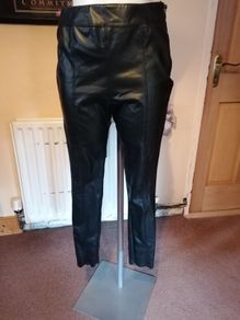 beautiful new savida black leatherette skinnys